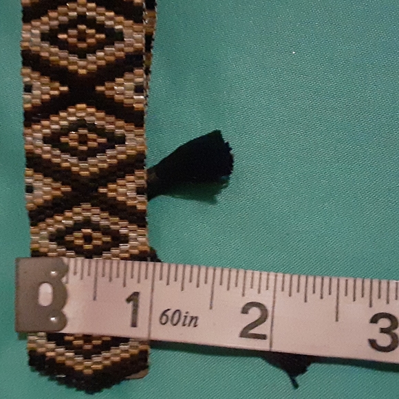 ALEXA'S ANGELS  GOLD & BLACK BEADED BRACELET - Picture 3 of 7